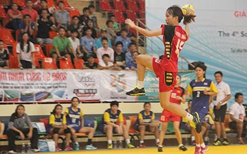 Việt Nam thắng lớn tại giải bóng ném vô địch Đông Nam Á 2015  - ảnh 1